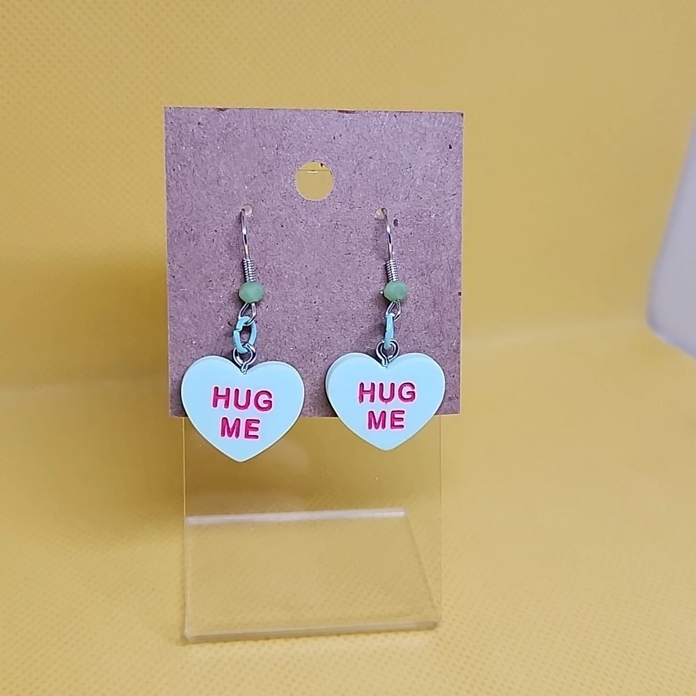 Valentine Teal "Hug Me" Conversation heart earrings - Picture 1 of 2
